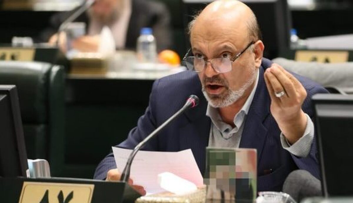 رئیس کمیسیون آموزش، تحقیقات و فناوری مجلس در آیین آغاز اردوهای تیم ملی مهارت ایران تأکید کرد:
مهارت&zwnj;محوری از مدرسه تا دانشگاه، راهبرد آینده&zwnj;ساز کشور است