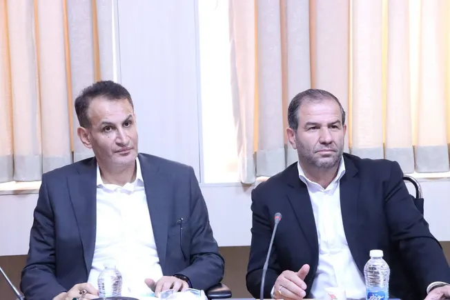 چالش ۳ میلیون نیروی شرکتی در نظام اداری؛ دولت با تبدیل وضعیت بدون شایسته‌سالاری مخالف است +ویدئو