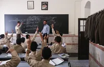 کمبود معلم با یک «خبر خوش» جبران نمی‌شود/ نمی‌توان کمبود معلم را با تمدید خدمت بازنشستگان پنهان کرد
