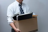تحمیل حقوق پایین‌تر به کارکنان اخراجی در آمریکا