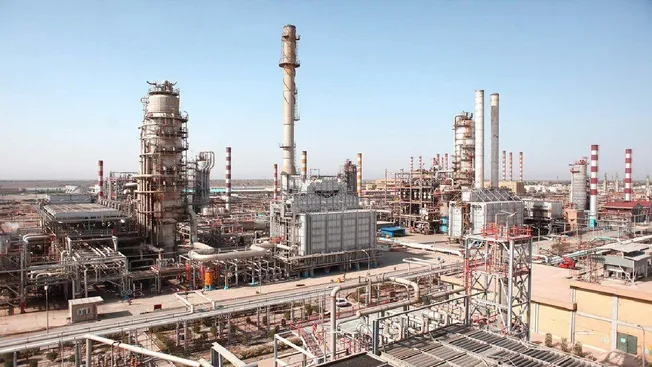 پیشرفت ۹۰ درصدی پالایشگاه شوشتر؛ اشتغال مستقیم ۲۵۰۰ نفر در راه است