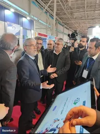 بازدید وزیر علوم از غرفه سازمان تجاری‌سازی فناوری و اشتغال دانش‌بنیان در نمایشگاه پژوهش و فناوری