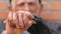 لزوم استفاده از تجارب کارآفرینی سالمندان/ ۱۲ تا ۱۵ درصد سالمندان ایرانی تنهایی زندگی می‌کنند
