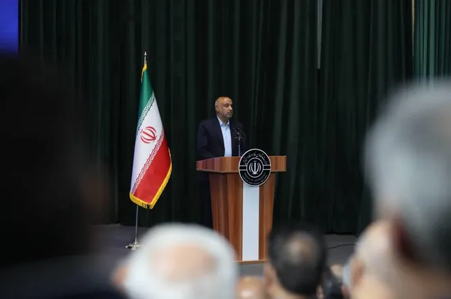 زرین‌تأمین؛ تغییر ریل منابع بازنشستگان از بنگاه‌داری به مشارکت در تولید