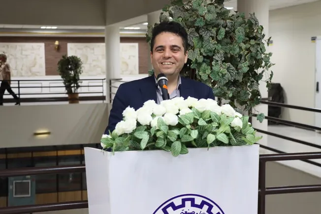 مزیت رقابتی کشور ما نیروی انسانی توانمند است