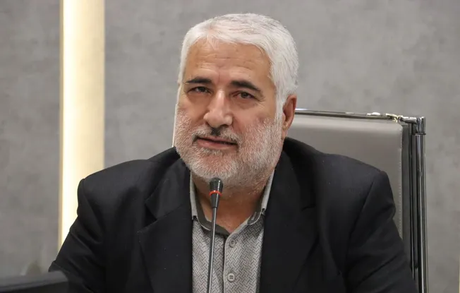  استخدام افراد براساس روابط خانوادگی در مجموعه مدیریت شهری شهرکرد ممکن نیست