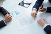 استخدام كارشناس قراردادها و مناقصات برای شرکت کادوس در رشت
