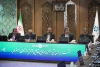 هشدار فعالان صنایع غذایی اصفهان نسبت به موازی‌کاری‌های اداری؛ رقابت‌پذیری تولیدکنندگان در خطر است