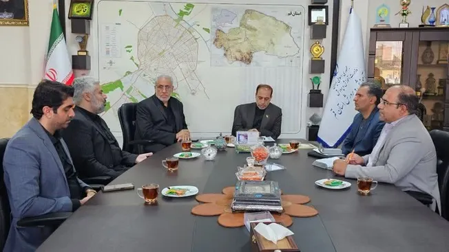 امضای تفاهم نامه همکاری جهاد دانشگاهی قم و اداره کل آموزش و پرورش استان