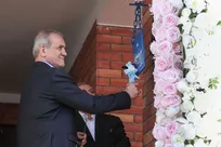 زنگ آغاز سال تحصیلی جدید در دبستان ایثار شهر تهران نواخته شد