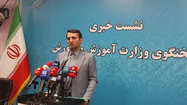پرداخت فوق‌العاده ویژه برای معلمان/ آزمون استخدامی آموزش و پرورش برای جذب بیششتر معلم برگزار می شود