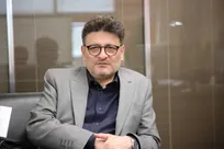 دولت باید از بنگاه‌داری و تصدی‌گری فاصله بگیرد