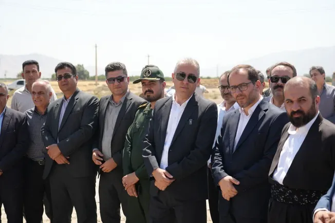 برگزاری آیین کلنگ زنی طرح ۲۱۸ واحدی طرح نهضت ملی مسکن پیرانشهر