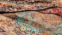 15 رسته شغلی از یک تخته فرش کسب روزی می‌کنند