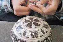 صنایع دستی یکی از مصادیق تحقق شعار است
