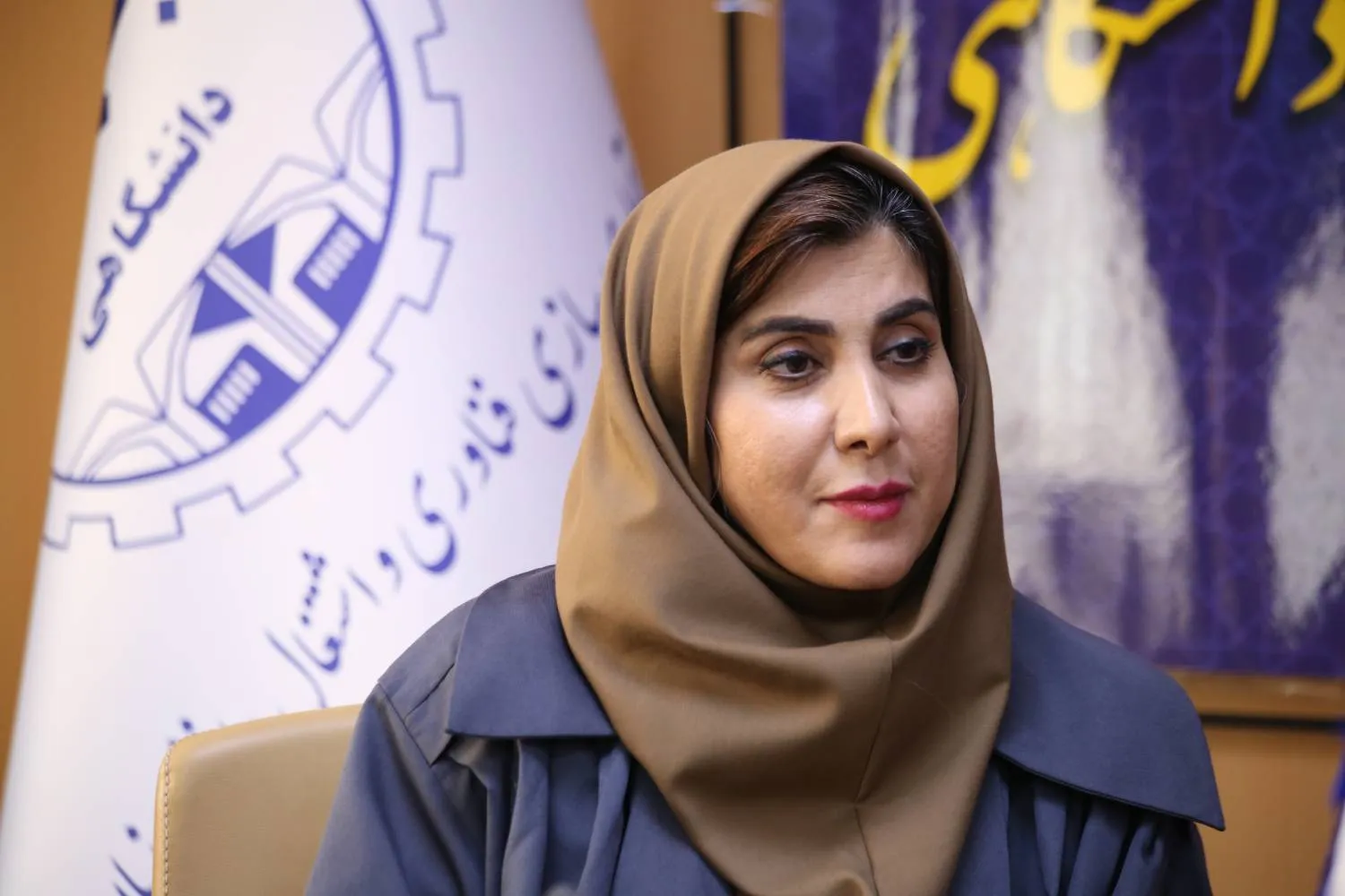سارا نوروزی