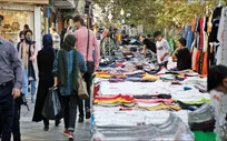 دستفروشی در جهان به رسمیت شناخته شده، اما در ایران سد معبر ممنوع است