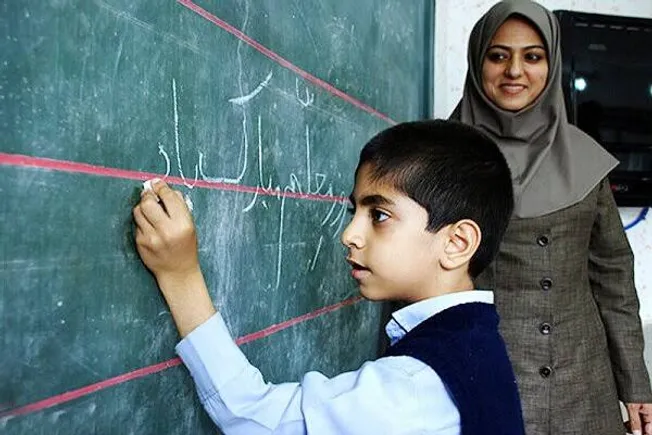 استخدام معلمان فقط از طریق آزمون ماده ۲۸ و دانشگاه فرهنگیان +ویدئو